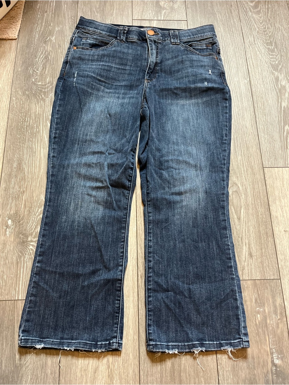 Democracy “Ab” Technology Relaxed Fit Jeans Size 16
